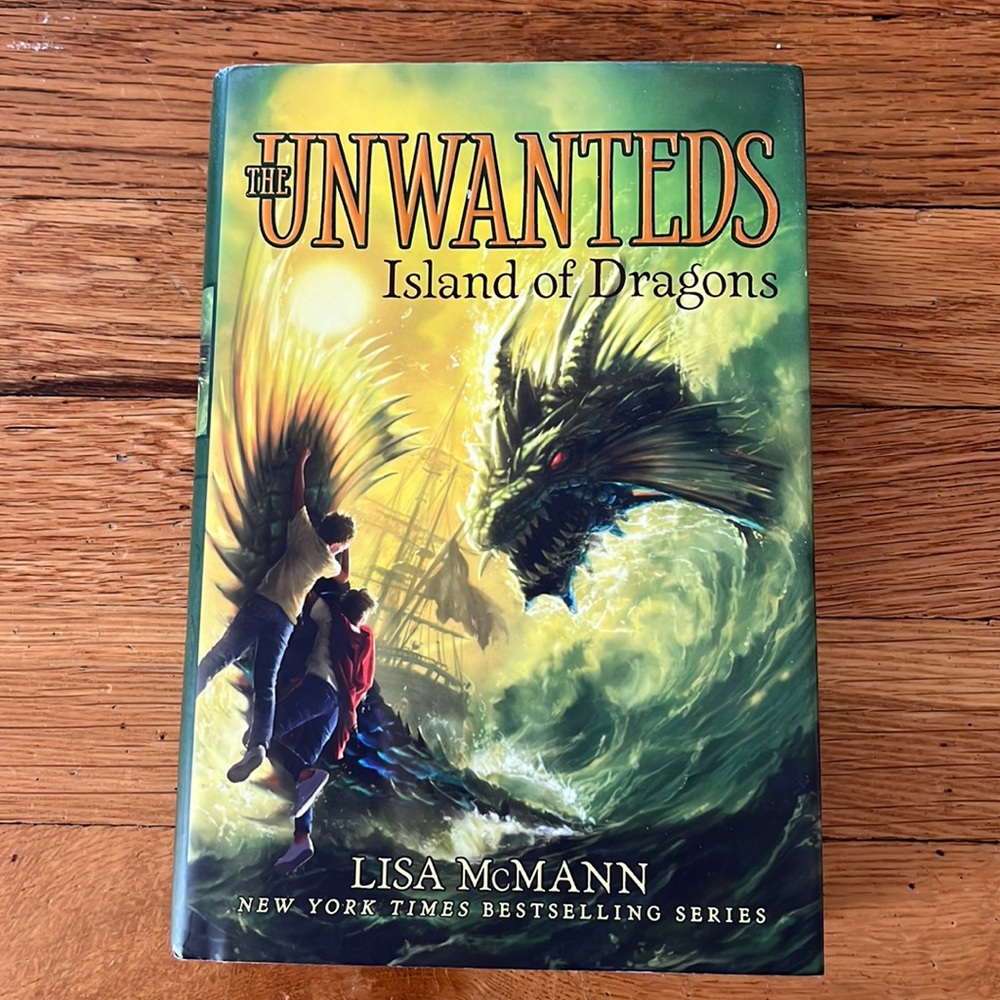 The Unwanteds - Island of Dragons (Book 7) by Lisa McMann